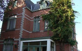 Charming 19Th Century Small Castle Fine Fleur Surrounded By Quiet Garden